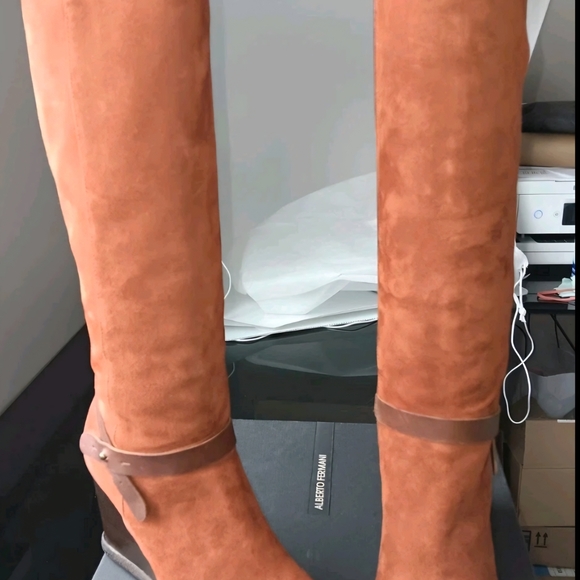 Alberto Fermani Rust Suede Ext & Soft Leather Interior Wedge Knee Boots Sz 7 - Picture 6 of 15